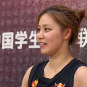轰30分+三分9中8！中国女篮19岁新星崛起：女版欧文闪耀大学联赛